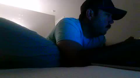 nuttincowboy727272 online show from 18, 4, 2026