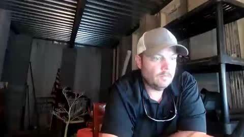 Snapshot of nuttincowboy727272 chatting on 20, 5, 2026 nuttincowboy727272 online show from 20, 5, 2026