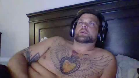 nvrcomingdwn84 online show from 17, 1, 2026