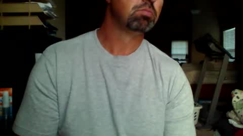 Snapshot of nvrenuff1979 chatting on 25, 9, 2025 nvrenuff1979 online show from 25, 9, 2025