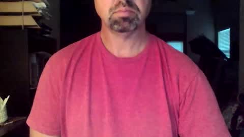 Snapshot of nvrenuff1979 chatting on 30, 10, 2025 nvrenuff1979 online show from 30, 10, 2025