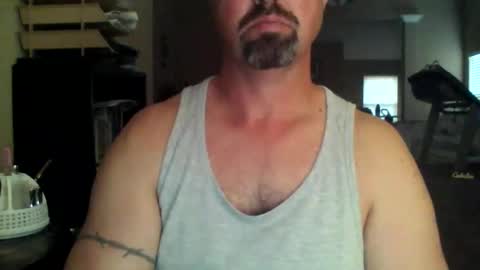 Snapshot of nvrenuff1979 chatting on 21, 11, 2025 nvrenuff1979 online show from 21, 11, 2025