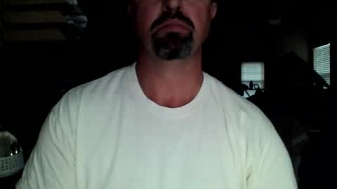 Snapshot of nvrenuff1979 chatting on 24, 11, 2025 nvrenuff1979 online show from 24, 11, 2025