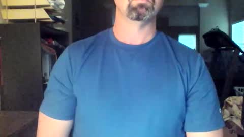 Snapshot of nvrenuff1979 chatting on 12, 5, 2026 nvrenuff1979 online show from 12, 5, 2026