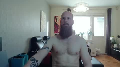 Snapshot of nxrthman chatting on 17, 4, 2026 nxrthman online show from 17, 4, 2026
