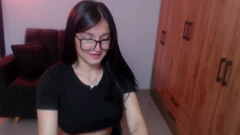 NyahMackenzie online show from 17, 3, 2026