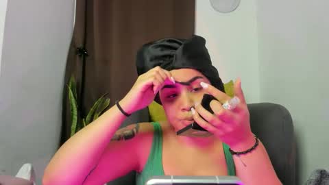 Snapshot of nyalgasai1 chatting on 24, 5, 2026 Nia online show from 24, 5, 2026