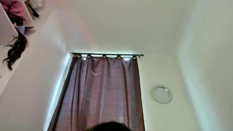 Snapshot of nyalgasai1 chatting on 20, 6, 2026 Nia online show from 20, 6, 2026