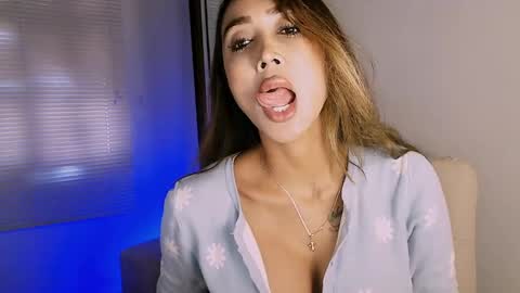 Nycole online show from 9, 4, 2026