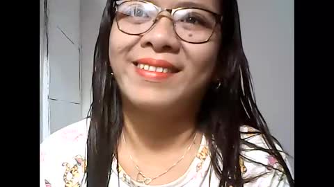Snapshot of nymphoangel2022 chatting on 11, 2, 2025 I am your angel online show from 11, 2, 2025