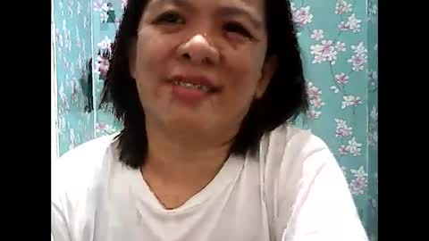 Snapshot of nymphoangel2022 chatting on 5, 11, 2025 I am your angel online show from 5, 11, 2025