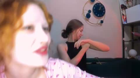 nyra_thira online show from 12, 2, 2026