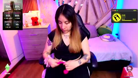 Snapshot of nyx_andria chatting on 4, 6, 2026 Alex . online show from 4, 6, 2026
