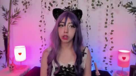   online show from 5, 3, 2025