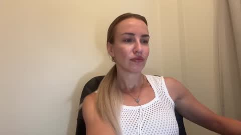 Snapshot of nyxelia_ chatting on 17, 6, 2026 Anastasia online show from 17, 6, 2026