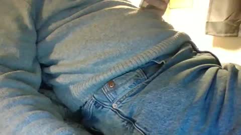 obedient9402 online show from 12, 4, 2026