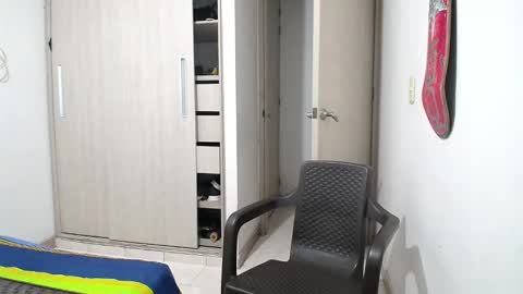 Snapshot of obsessive_love chatting on 12, 1, 2025 Aaron online show from 12, 1, 2025