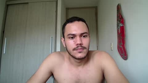 Snapshot of obsessive_love chatting on 16, 1, 2025 Aaron online show from 16, 1, 2025