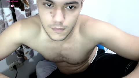 Snapshot of obsessive_love chatting on 1, 3, 2025 Aaron online show from 1, 3, 2025