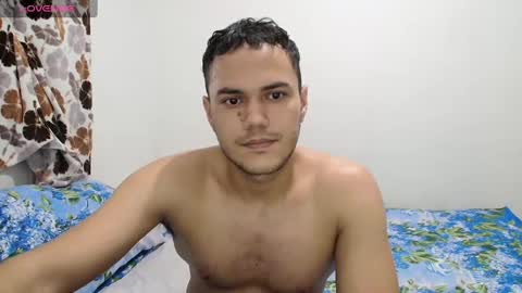 Snapshot of obsessive_love chatting on 2, 3, 2025 Aaron online show from 2, 3, 2025