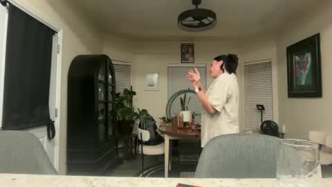 Snapshot of obsidianheartsx chatting on 3, 6, 2026 SimplyUs online show from 3, 6, 2026