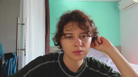 Evie online show from 23, 1, 2025