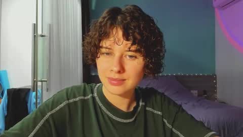 Evie online show from 23, 1, 2025