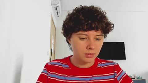 Snapshot of octopussy69x chatting on 6, 2, 2026 Evie online show from 6, 2, 2026