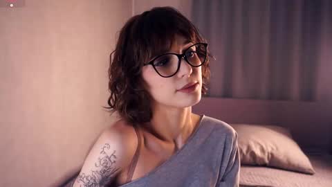 Thea online show from 26, 11, 2025