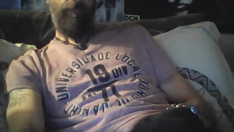 Snapshot of oedipe666 chatting on 7, 7, 2026 oedipe666cam online show from 7, 7, 2026