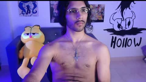 Snapshot of oezack__ chatting on 25, 2, 2025 Zack online show from 25, 2, 2025