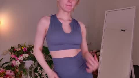 Lily online show from 20, 4, 2026