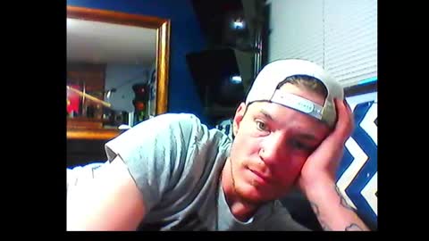 who dares  toss me some  tips lets have fun online show from 17, 12, 2024