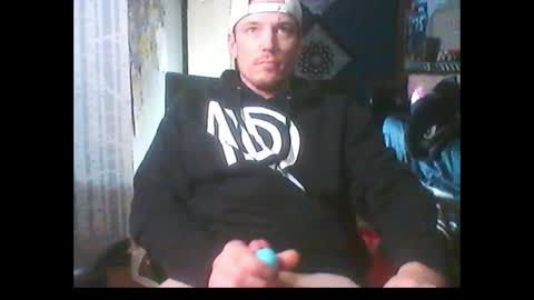 who dares  toss me some  tips lets have fun online show from 7, 1, 2025