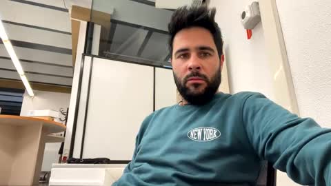 Snapshot of ohmaig0t chatting on 19, 12, 2024 ohmaig0t online show from 19, 12, 2024