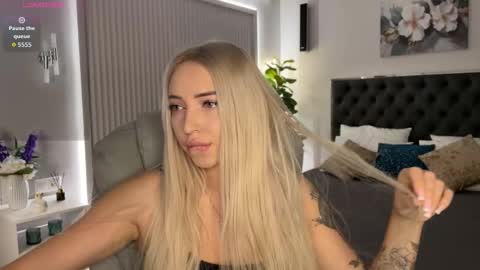 Emma online show from 23, 9, 2025