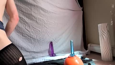 oibrev49 online show from 13, 4, 2026