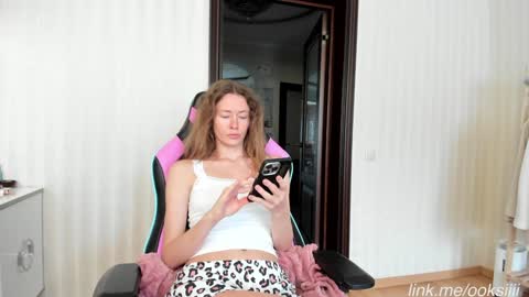 Snapshot of oksanafedorova chatting on 19, 9, 2025 Welcome to my fans page online show from 19, 9, 2025