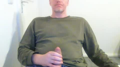 Snapshot of olavdelux chatting on 12, 7, 2026 olavdelux online show from 12, 7, 2026