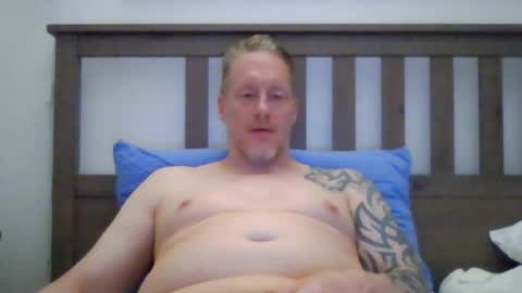 Snapshot of olavdelux chatting on 21, 7, 2026 olavdelux online show from 21, 7, 2026