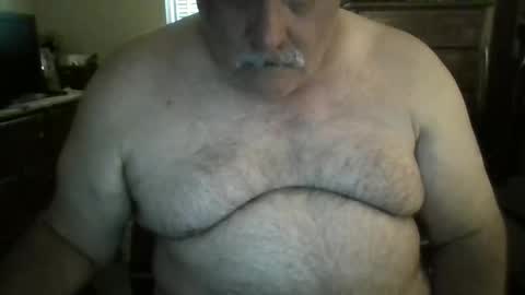 Snapshot of oldcockforyngladies chatting on 5, 5, 2026 oldcockforyngladies online show from 5, 5, 2026