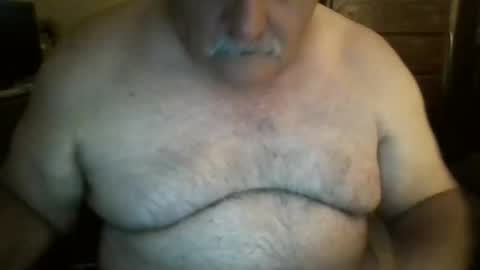 Snapshot of oldcockforyngladies chatting on 9, 5, 2026 oldcockforyngladies online show from 9, 5, 2026