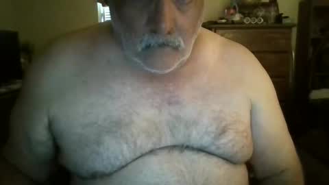 Snapshot of oldcockforyngladies chatting on 22, 5, 2026 oldcockforyngladies online show from 22, 5, 2026