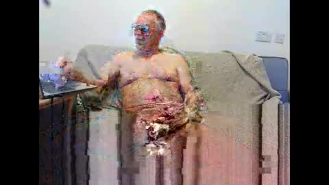 oldercock1411 online show from 8, 11, 2025