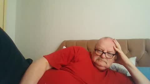 Snapshot of oldfkr69 chatting on 3, 3, 2026 oldfkr69 online show from 3, 3, 2026