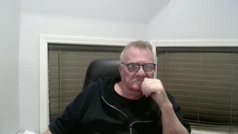 Snapshot of oldguybigd chatting on 3, 12, 2025 oldguybigd online show from 3, 12, 2025