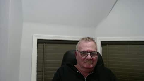 Snapshot of oldguybigd chatting on 10, 1, 2026 oldguybigd online show from 10, 1, 2026