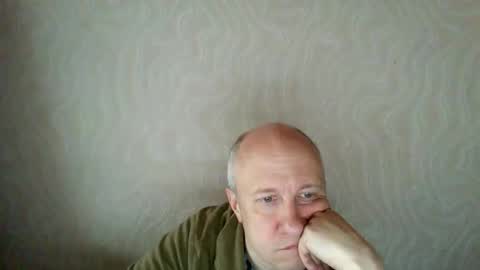Snapshot of oleg365 chatting on 20, 4, 2026 figaro online show from 20, 4, 2026