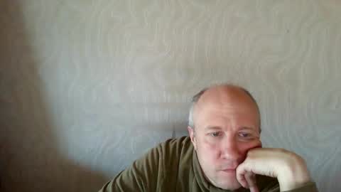 Snapshot of oleg365 chatting on 4, 5, 2026 figaro online show from 4, 5, 2026