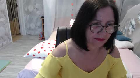 Snapshot of olgahottie chatting on 19, 5, 2026 OlgaHottie online show from 19, 5, 2026
